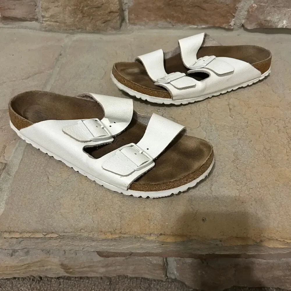 Birkenstock Arizona White Two-Strap Sandals Size 41 10-10.5 Boho Minimalist
